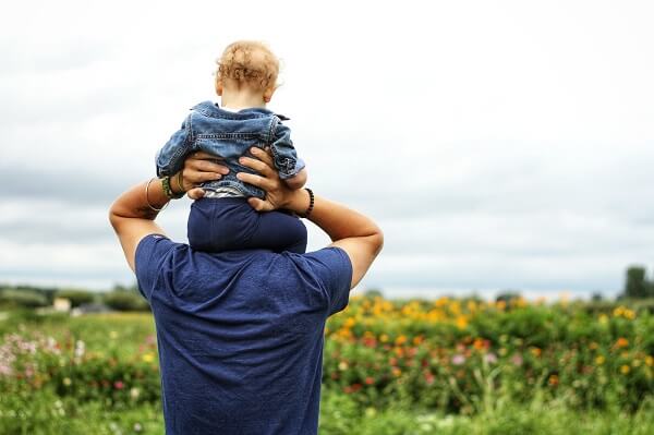 pai e filho licença-paternidade